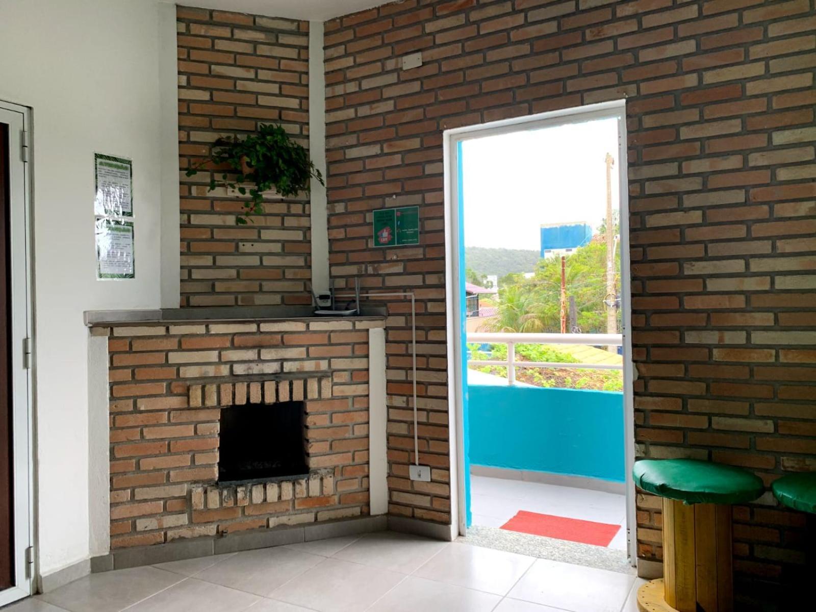 Hostel Vento Leste Бомбиняс Екстериор снимка